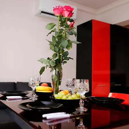 Deluxe 2 Center Burgas